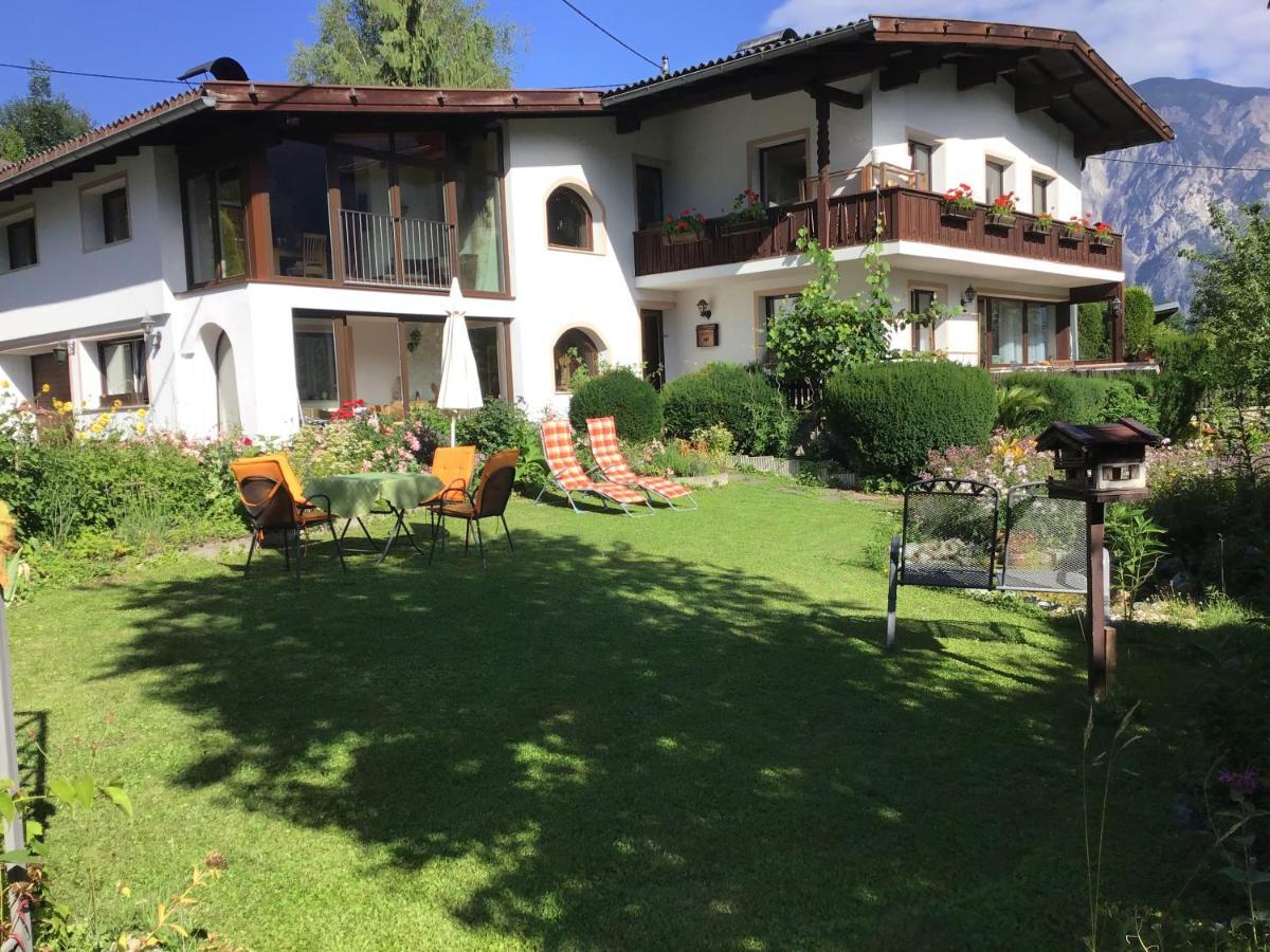Comfortable Apartment In A Beautiful Surrounding Sautens Εξωτερικό φωτογραφία