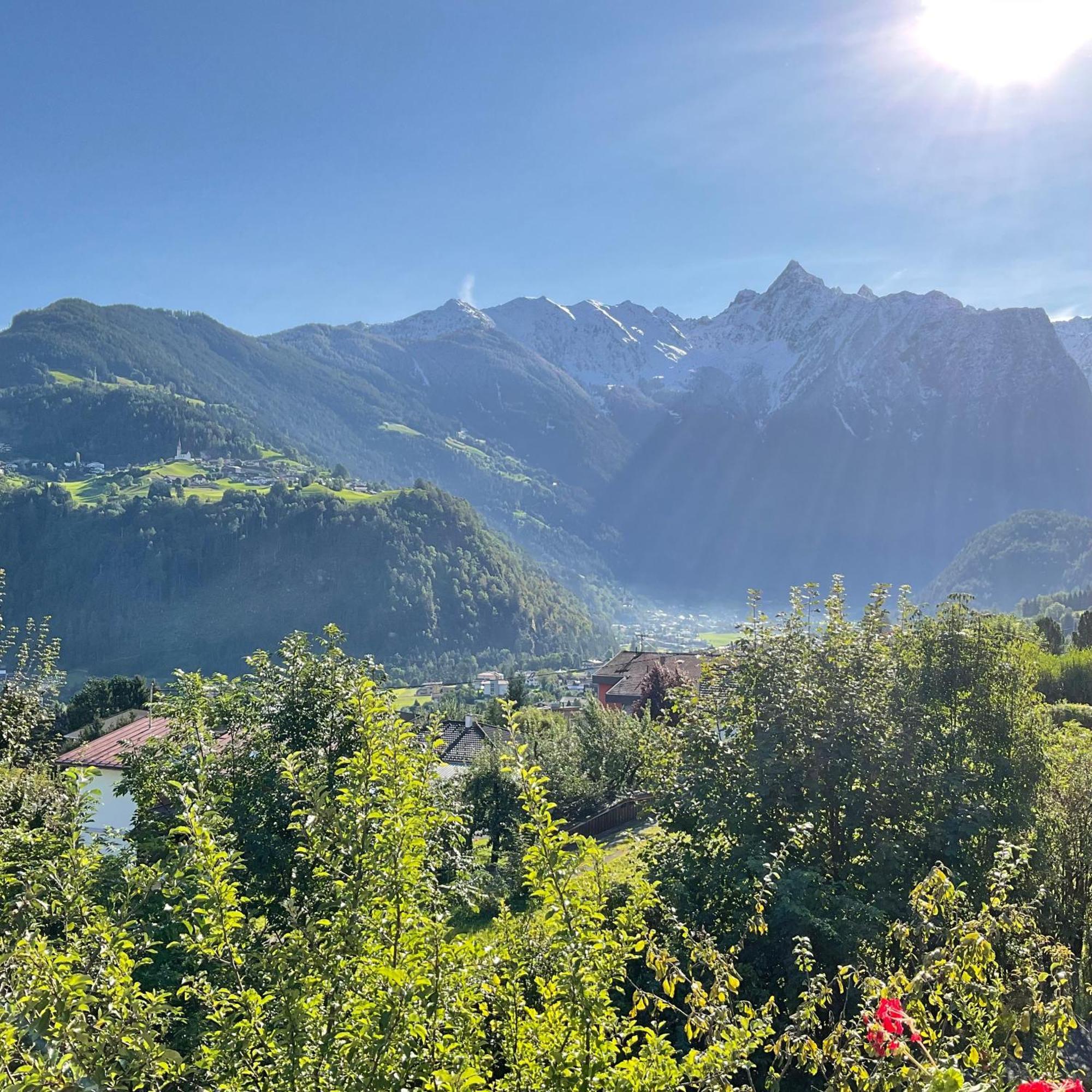 Comfortable Apartment In A Beautiful Surrounding Sautens Εξωτερικό φωτογραφία
